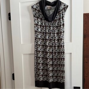 Elegant Geometric Patterned Dress